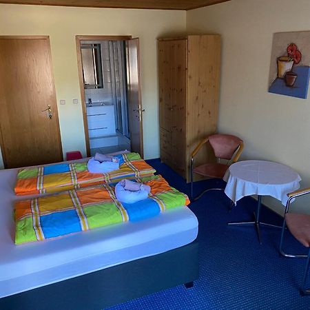 Motel Zur Festwiese Gierstädt Екстериор снимка